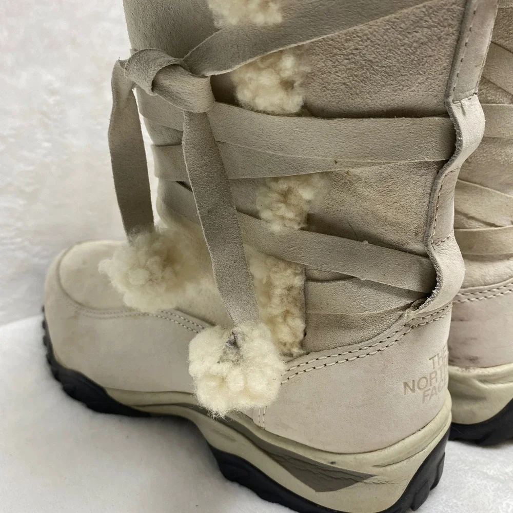 The North Face Womens Insulated Primaloft Shearling Boots Cream Suede  7‎